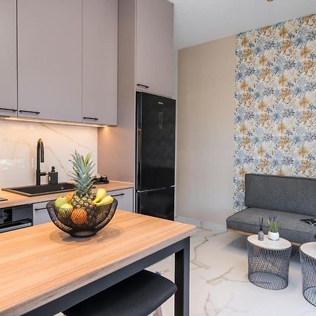 Orama Luxury Apartments Nea Kydonia Exteriör bild