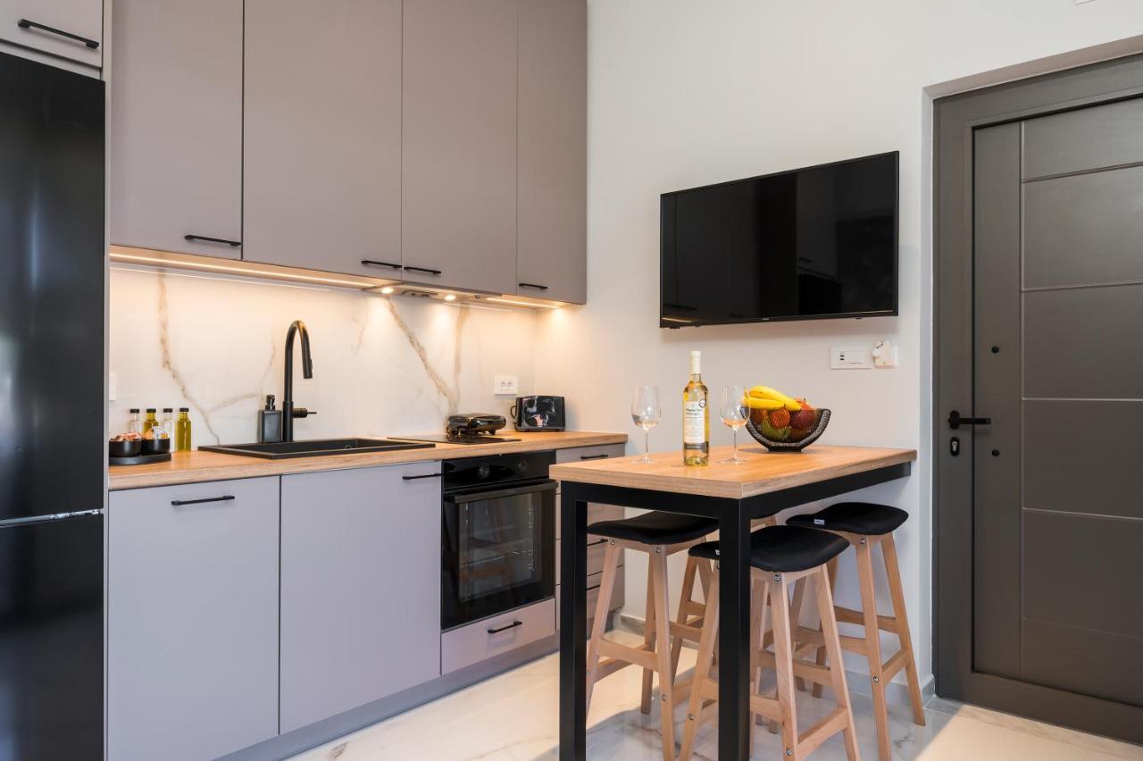 Orama Luxury Apartments Nea Kydonia Exteriör bild