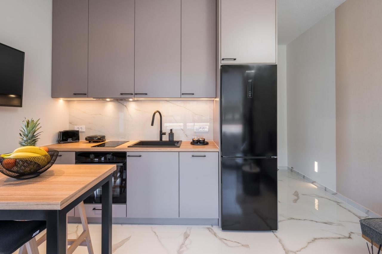 Orama Luxury Apartments Nea Kydonia Exteriör bild